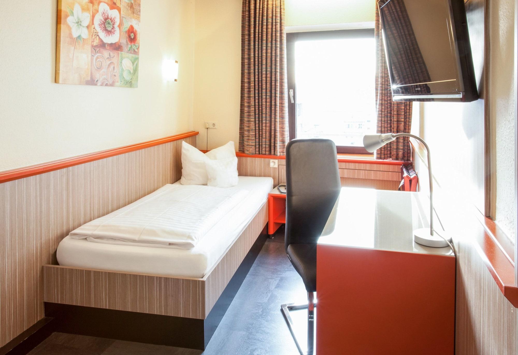 Trip Inn Hotel Ariane Colonia Exterior foto